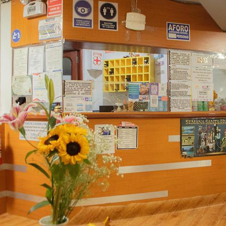 Hotel Valery 2 Estrellas Huaraz  Zewnętrze zdjęcie