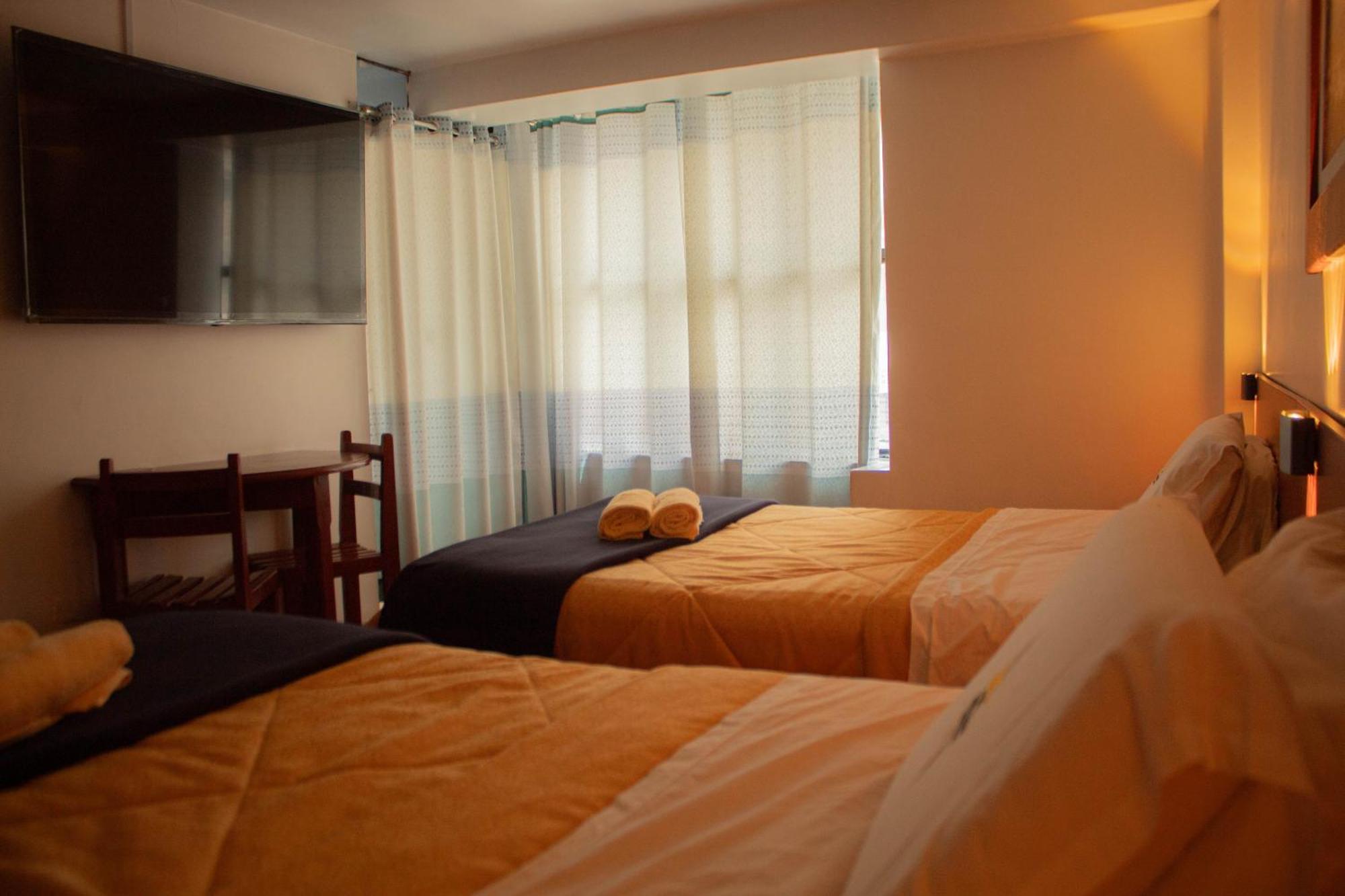 Hotel Valery 2 Estrellas Huaraz  Zewnętrze zdjęcie