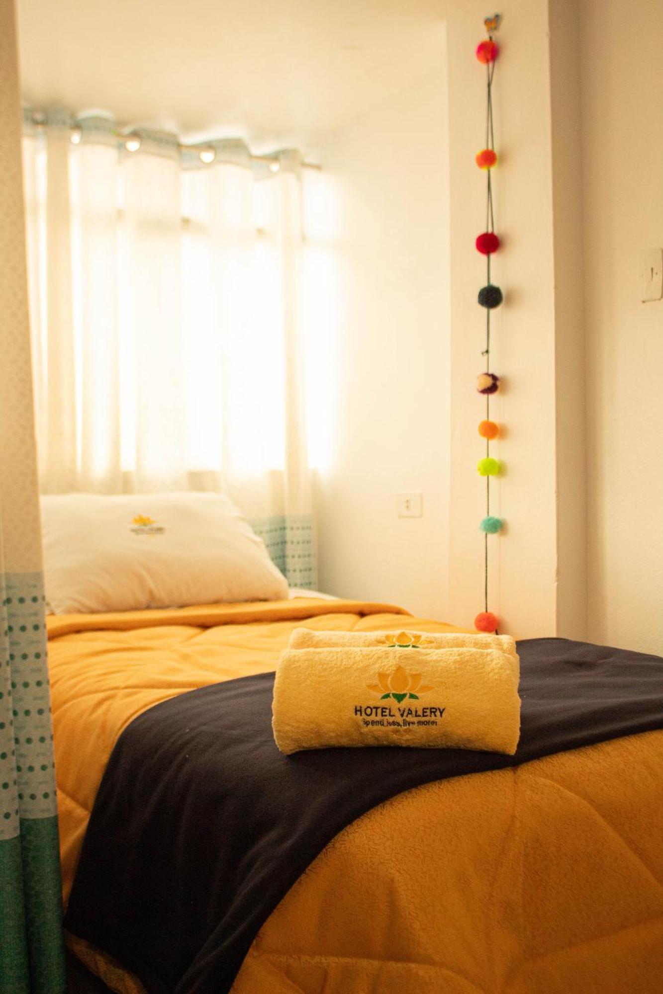 Hotel Valery 2 Estrellas Huaraz  Zewnętrze zdjęcie